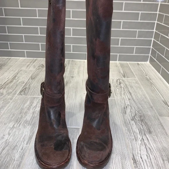 Women’s Donald J Pliner Vintage suede boots - Picture 2 of 15